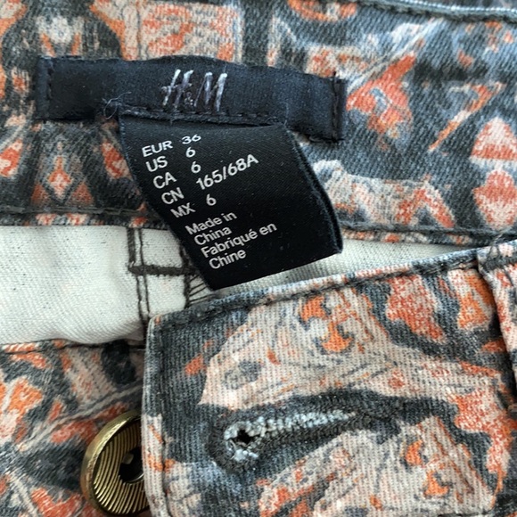 H&M Pants - Picture 8 of 8